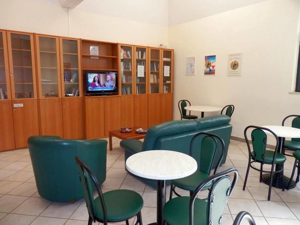 Hotel Casa Per Ferie Santa Maria Alle Fornaci Rom