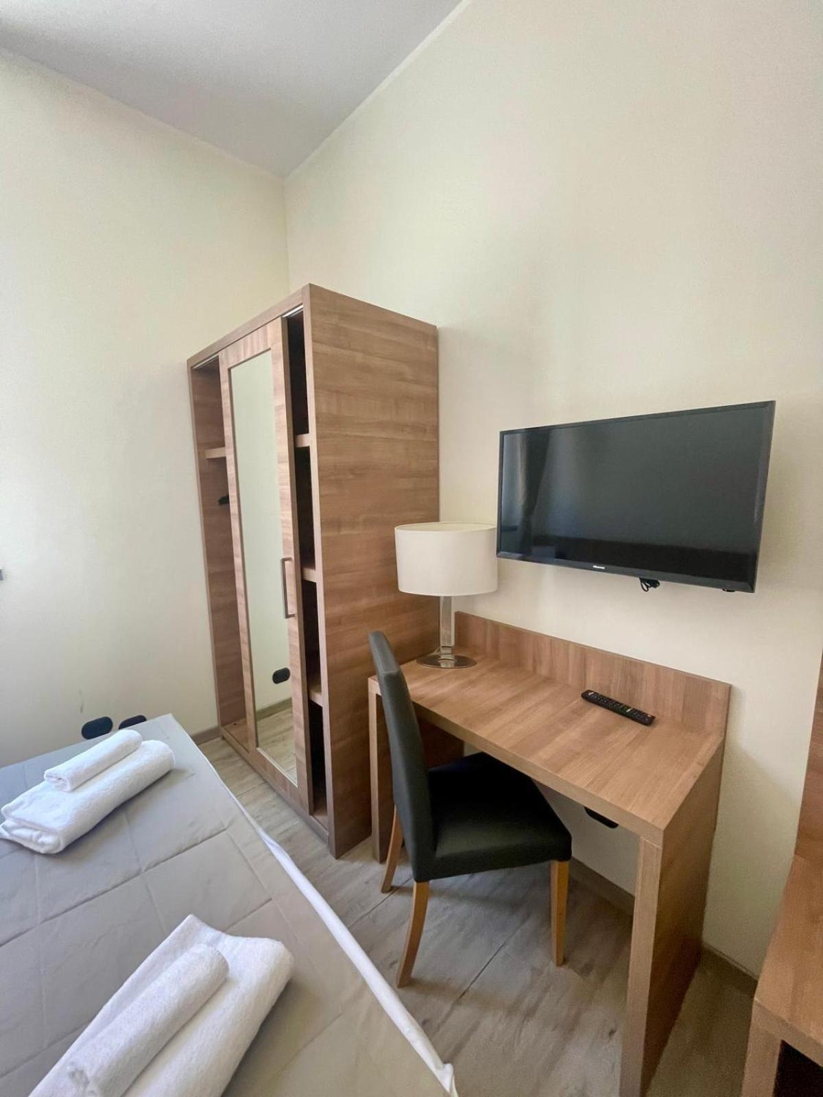 Casa Per Ferie Santa Maria Alle Fornaci Hotel Rom