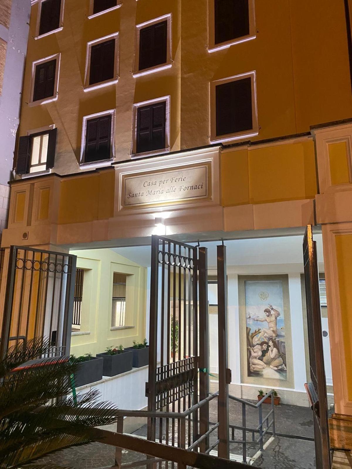 Casa Per Ferie Santa Maria Alle Fornaci 3* Rom